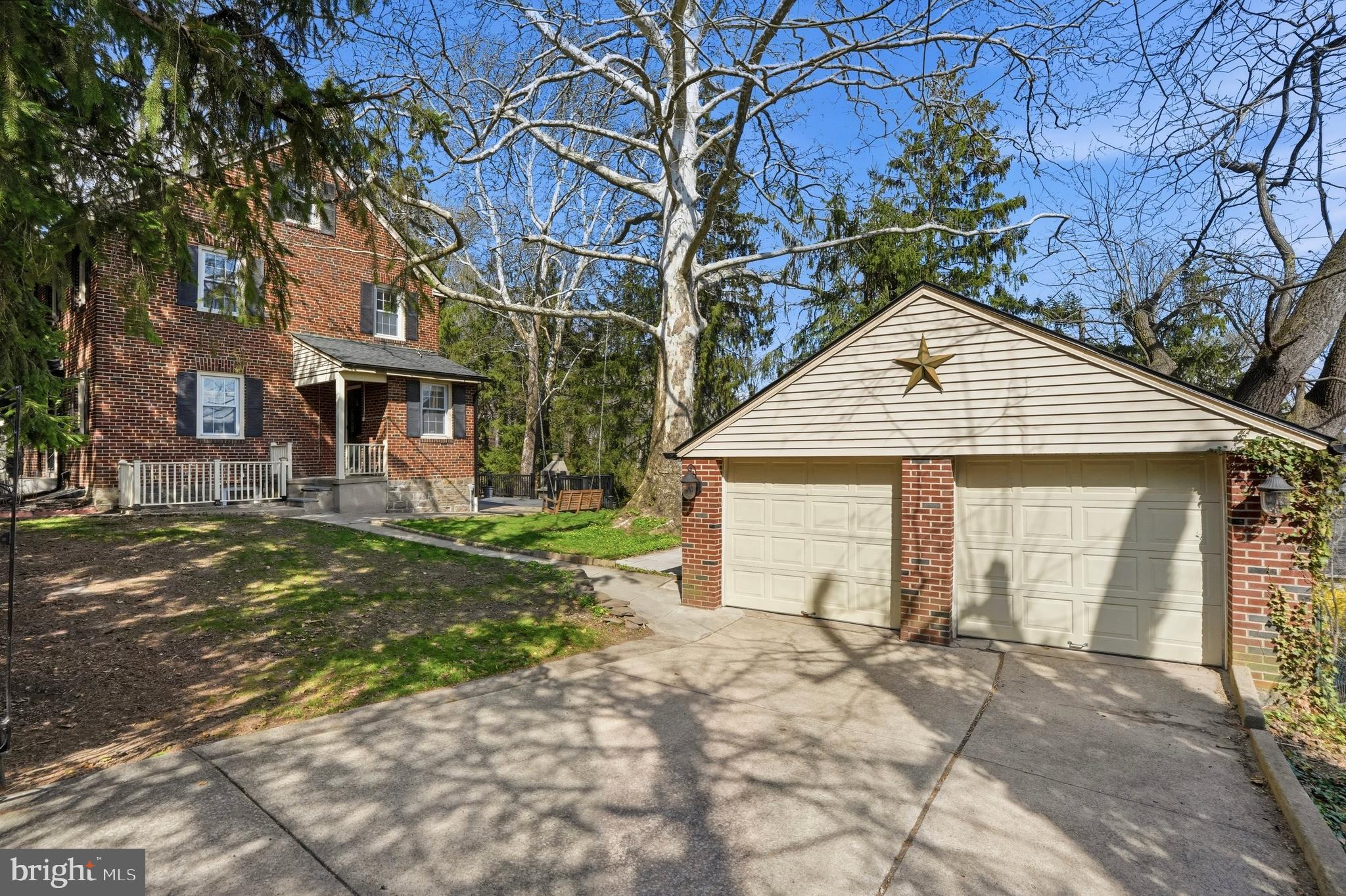 GLENSIDE - Residential