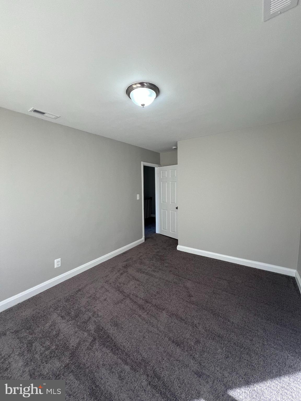 3611 RAVENWOOD AVENUE 2