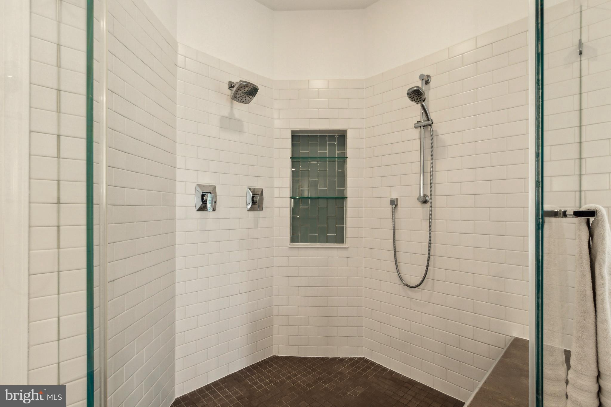 LAKE MANASSAS - Residential