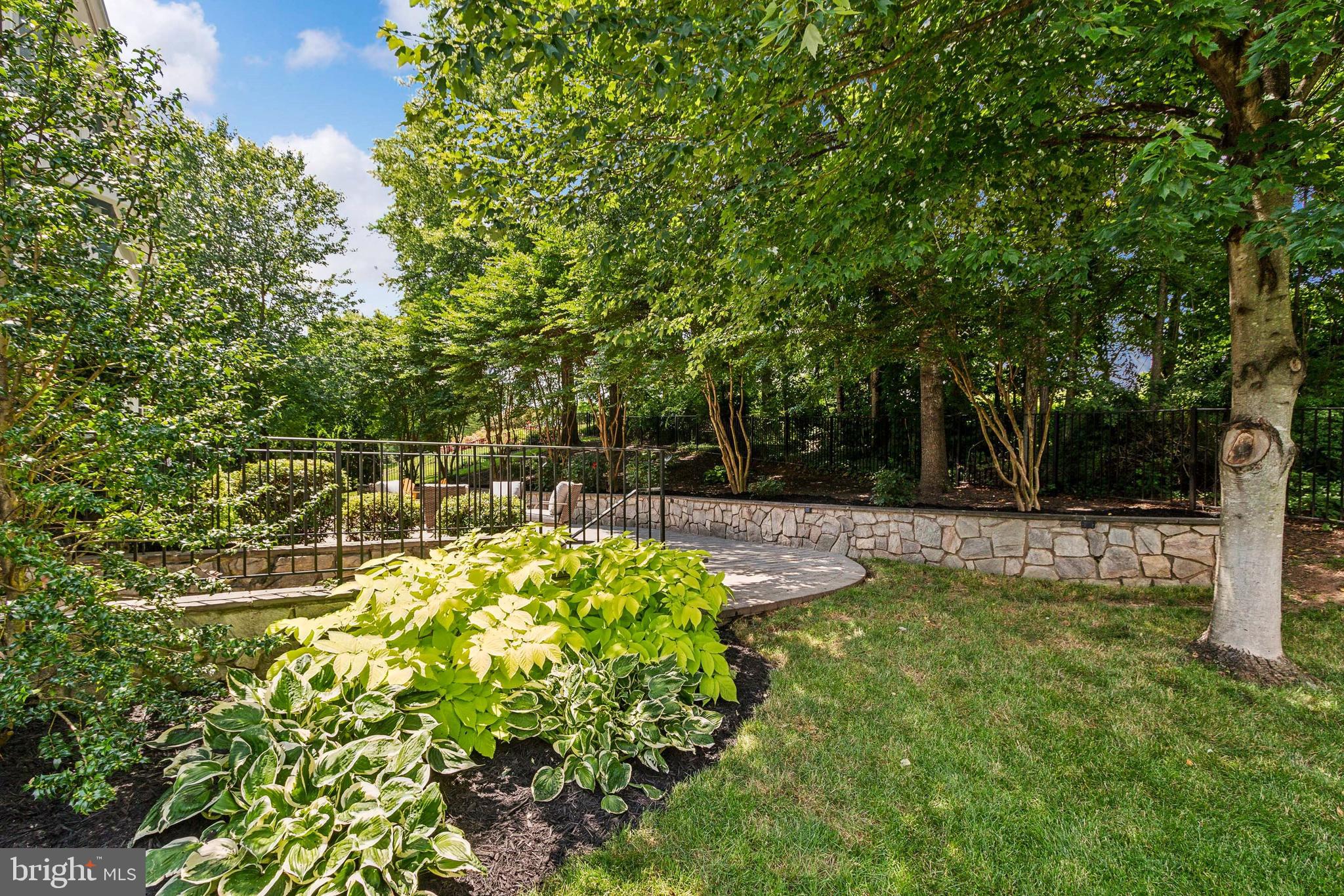 LAKE MANASSAS - Residential