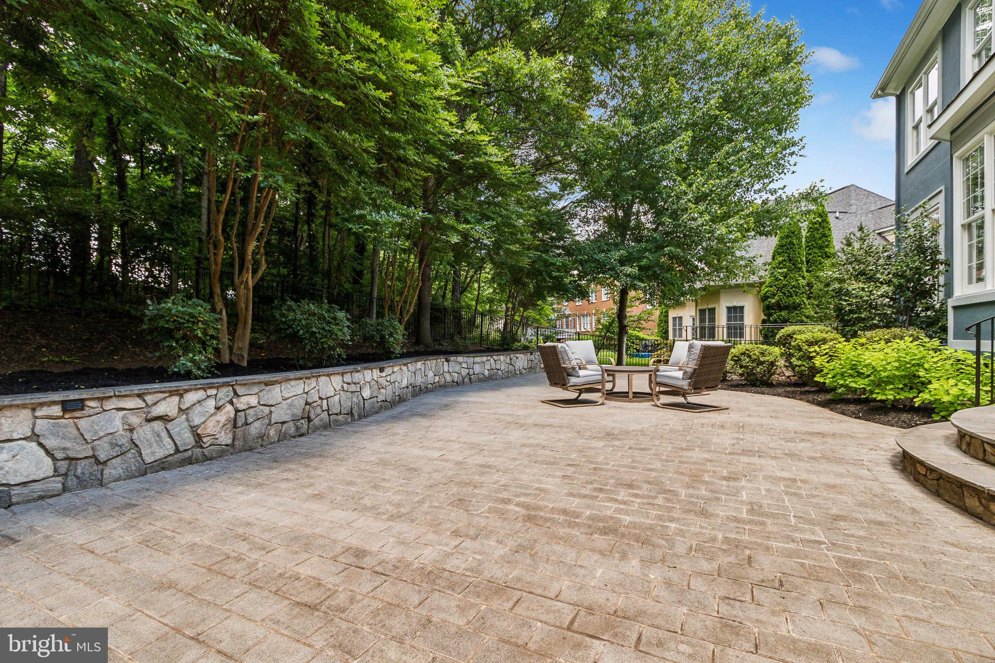 LAKE MANASSAS - Residential