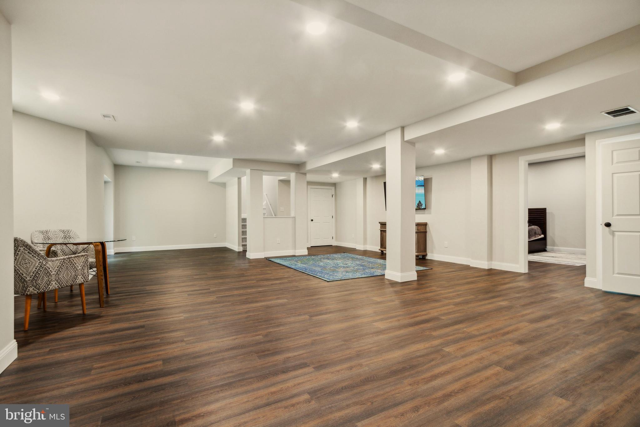 LAKE MANASSAS - Residential