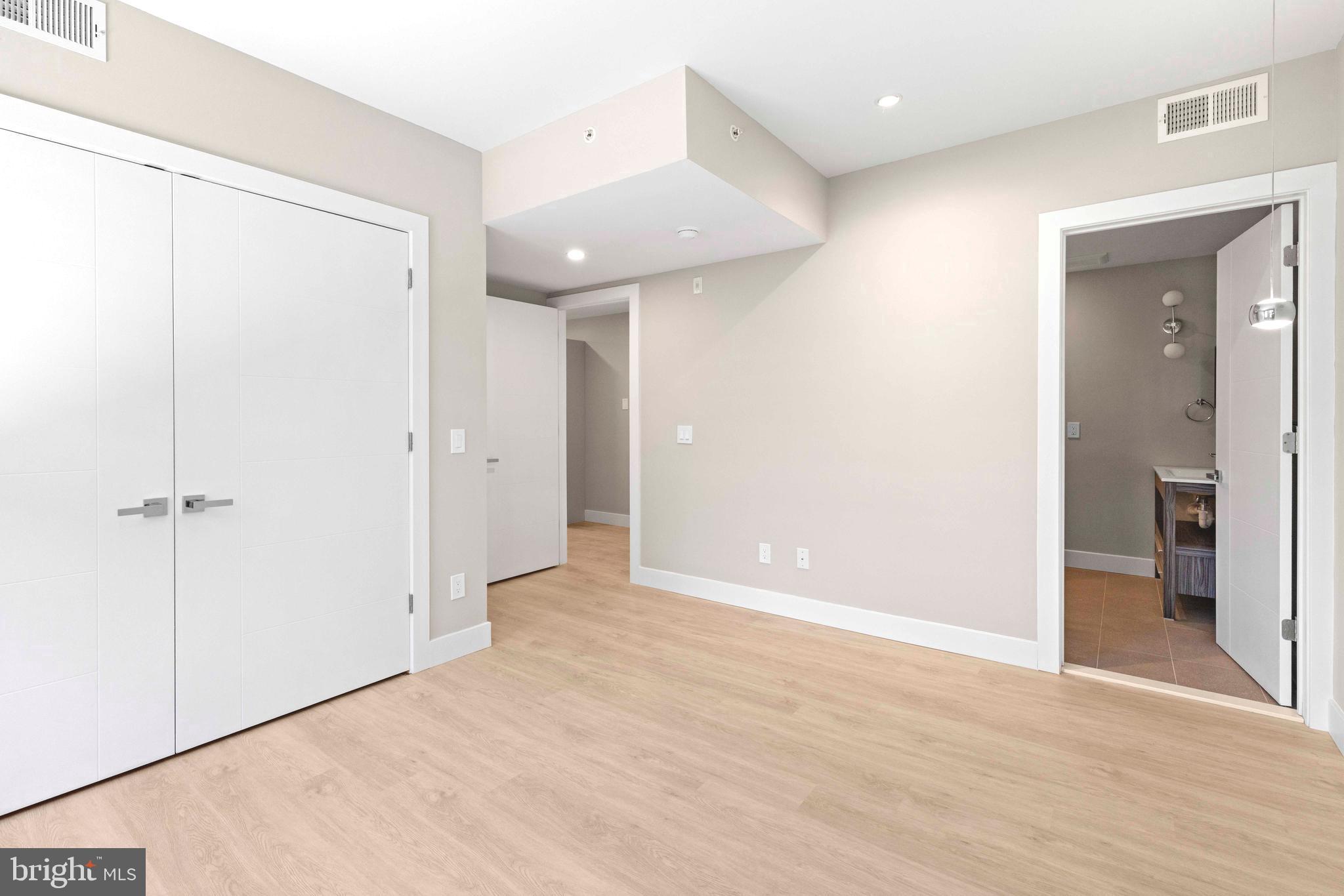 BRIDESBURG - Residential Lease