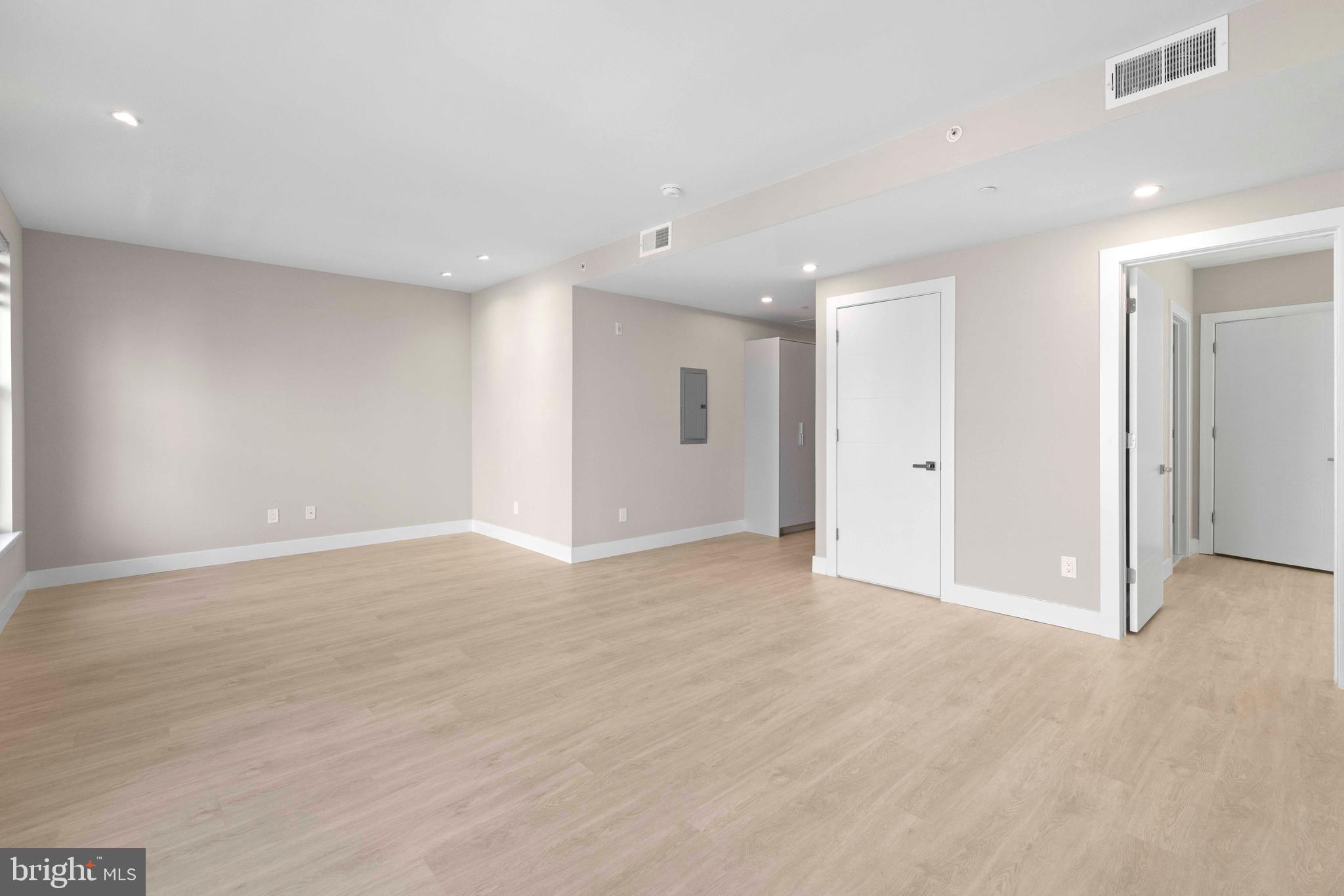 BRIDESBURG - Residential Lease