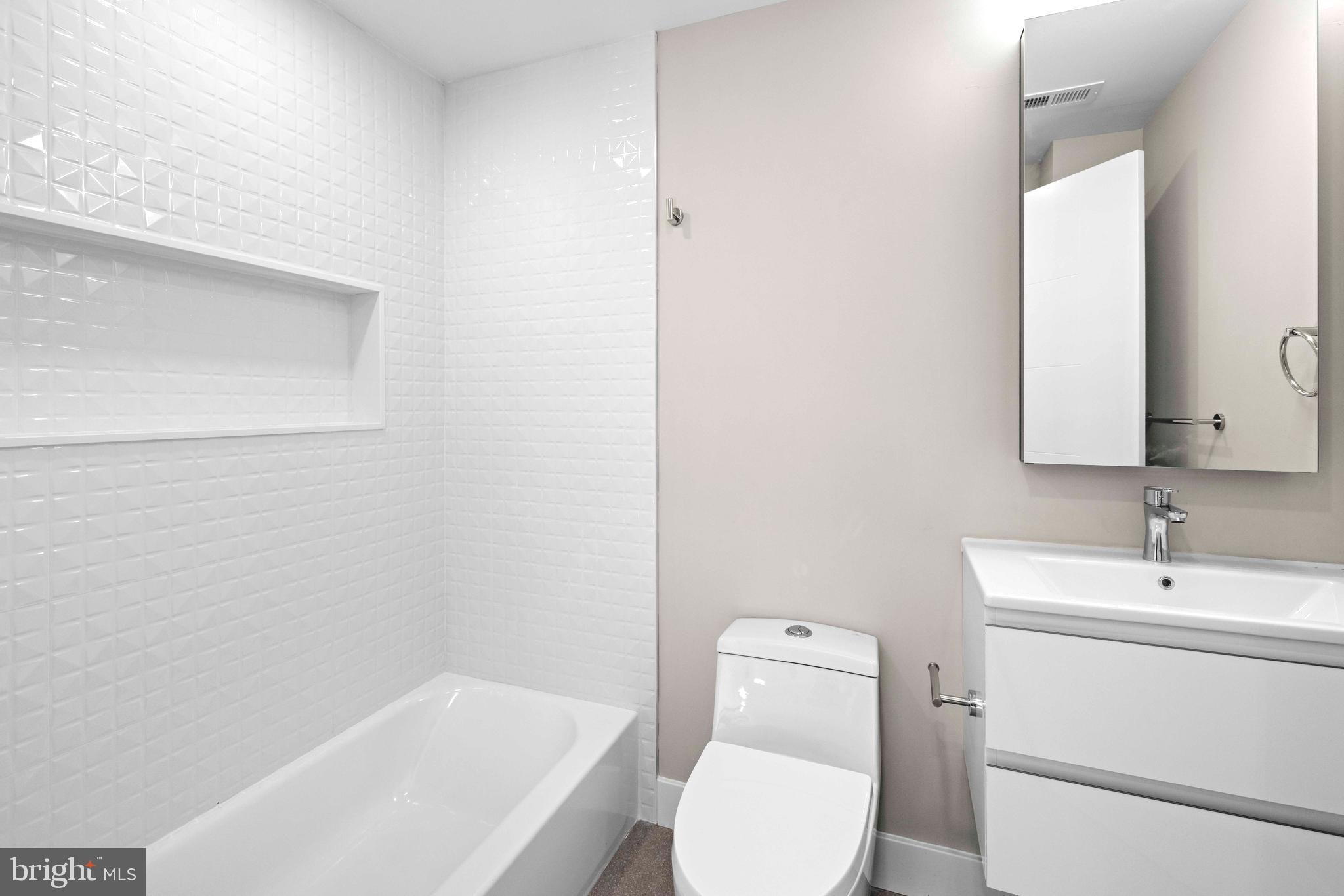 BRIDESBURG - Residential Lease