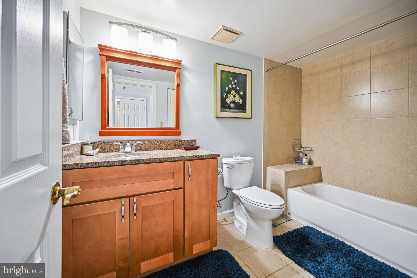 THE CHRISTOPHER - Residential