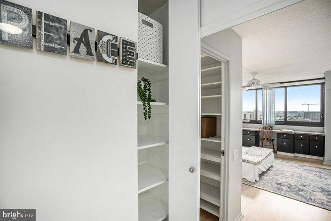 CENTER CITY ONE - Residential