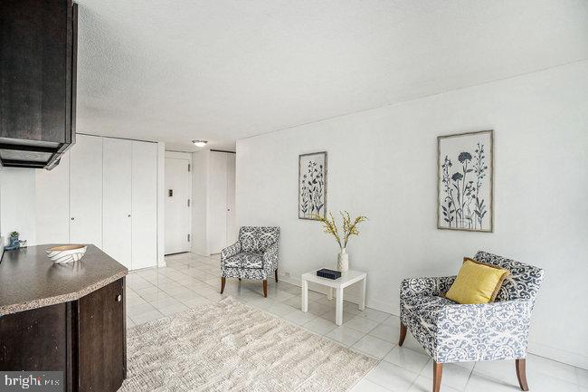 CENTER CITY ONE - Residential