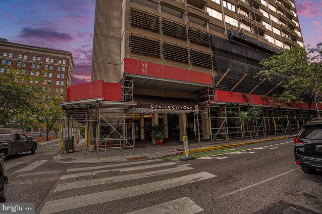 CENTER CITY ONE - Residential