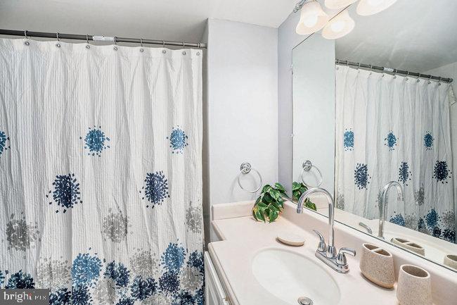 CENTER CITY ONE - Residential