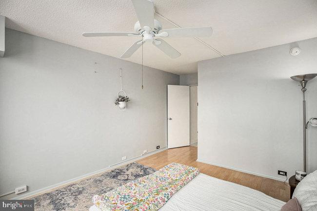 CENTER CITY ONE - Residential