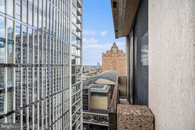 CENTER CITY ONE - Residential