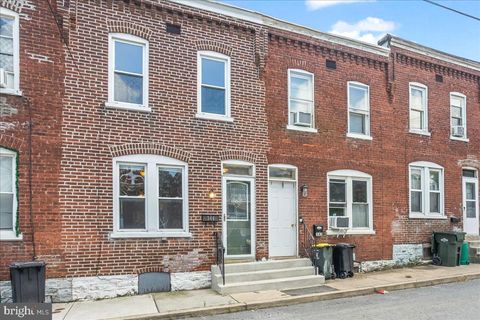 Photo of 344 Maple Avenue, LANCASTER, PA 17602 (MLS # PALA2074674)