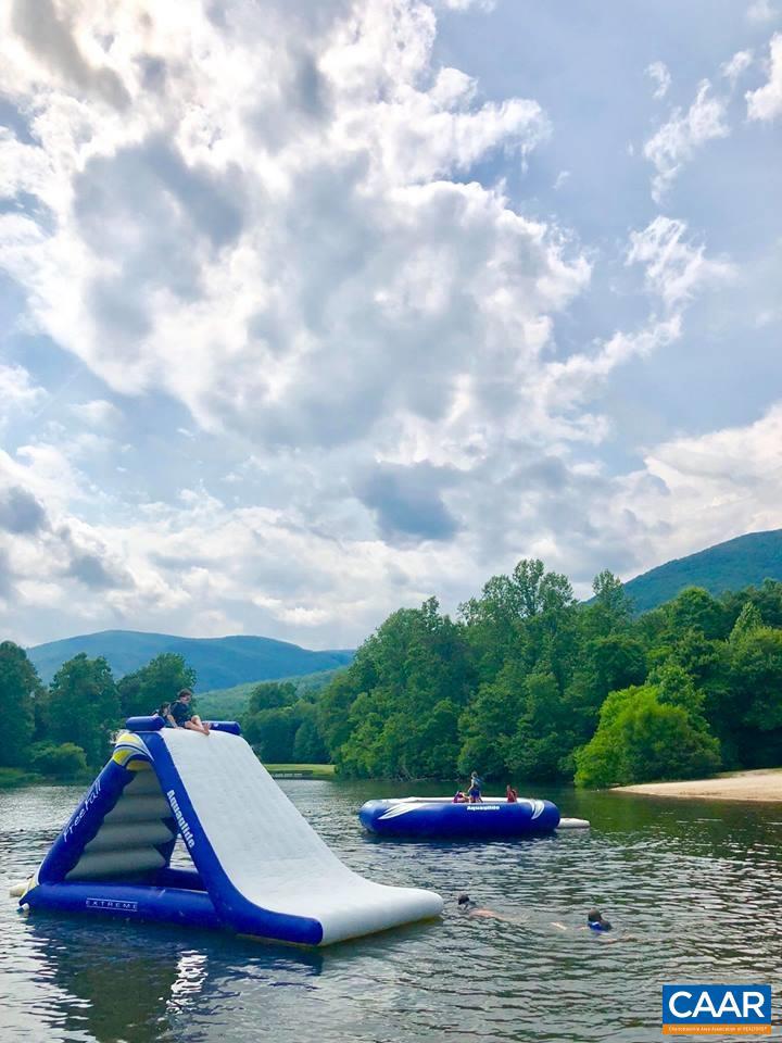 WINTERGREEN RESORT - Residential