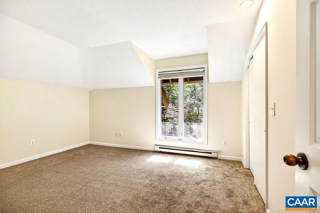 WINTERGREEN RESORT - Residential