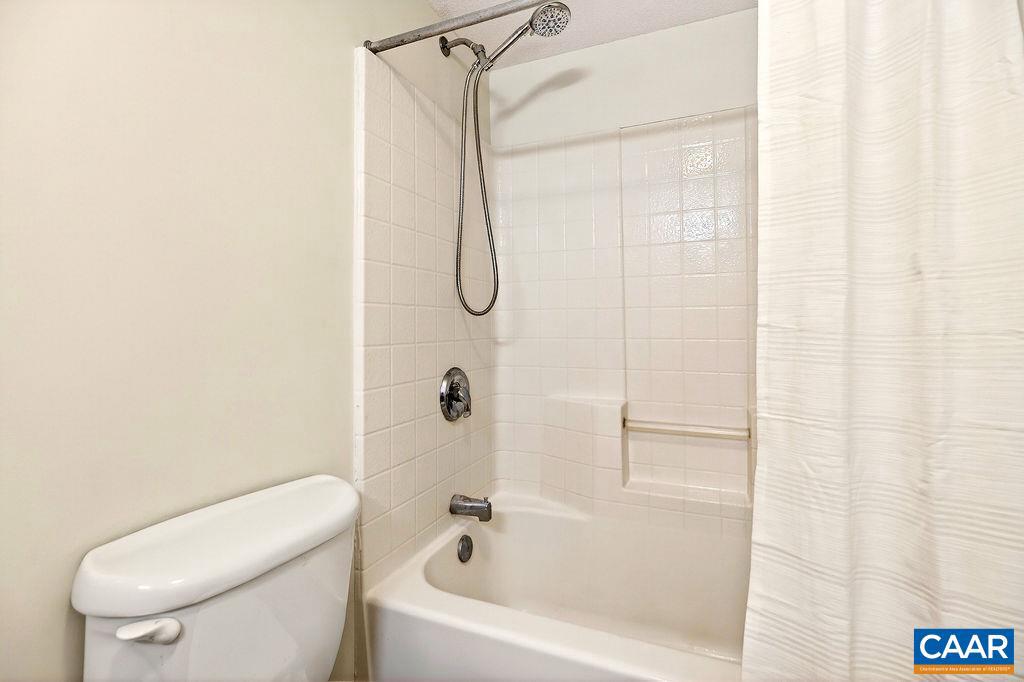 WINTERGREEN RESORT - Residential