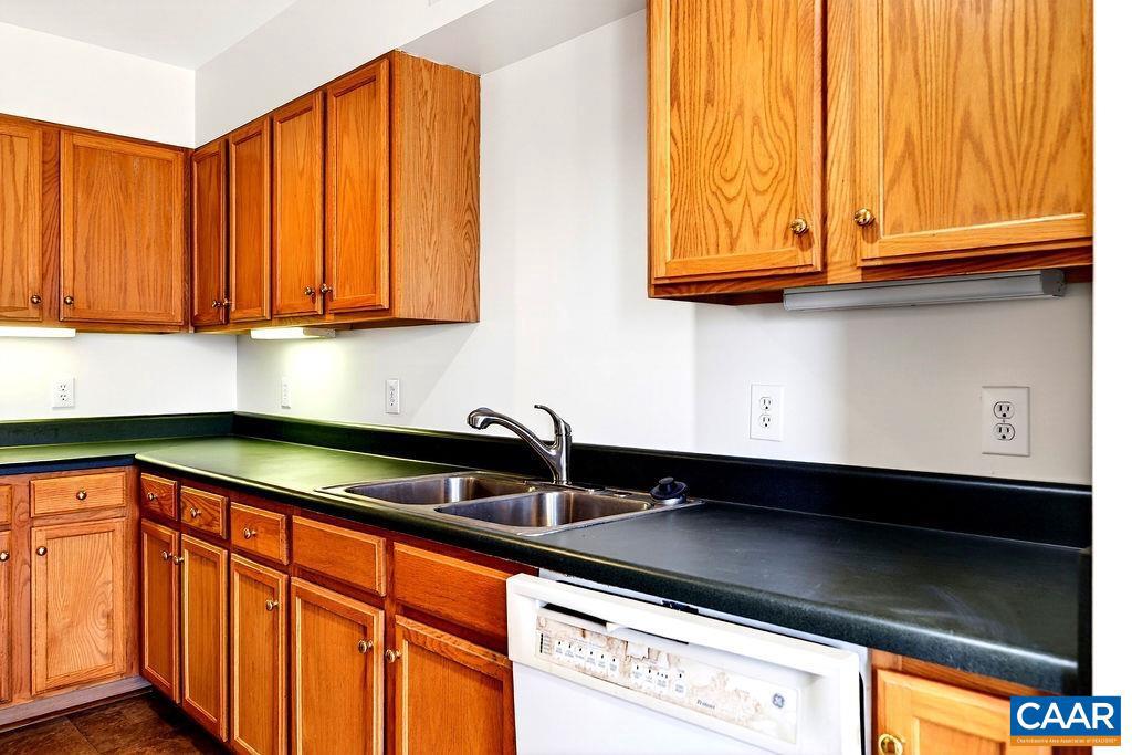 WINTERGREEN RESORT - Residential