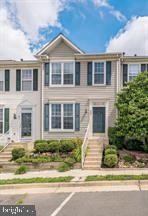 453 PEARLBUSH SQUARE NE