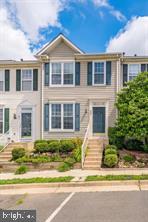 453 PEARLBUSH SQUARE NE