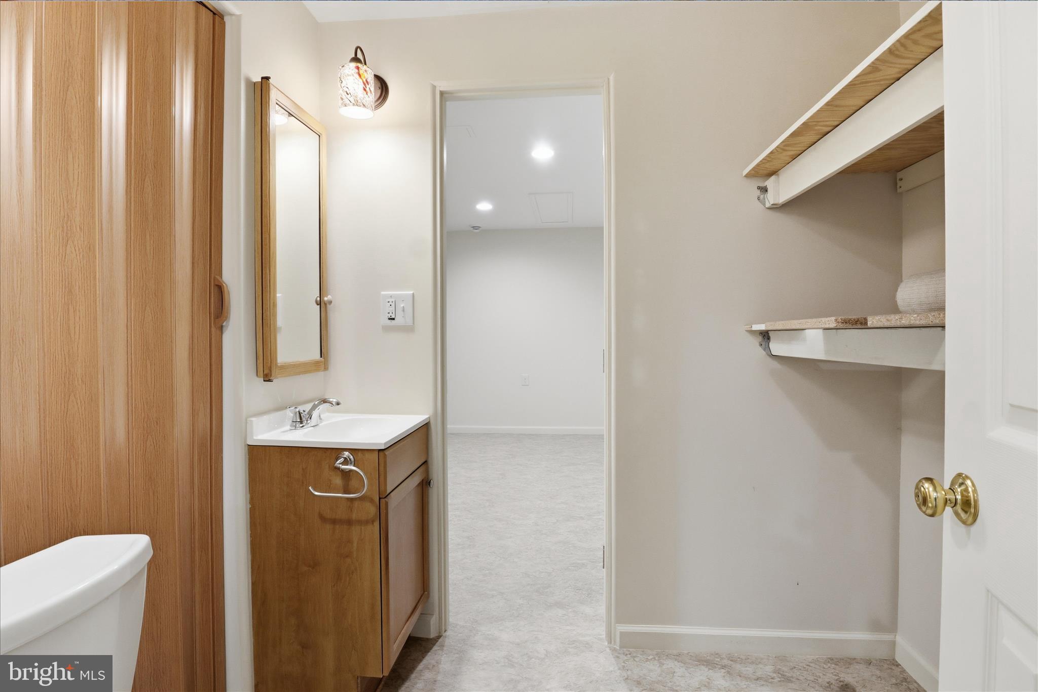 ARDMORE WOODS - Residential