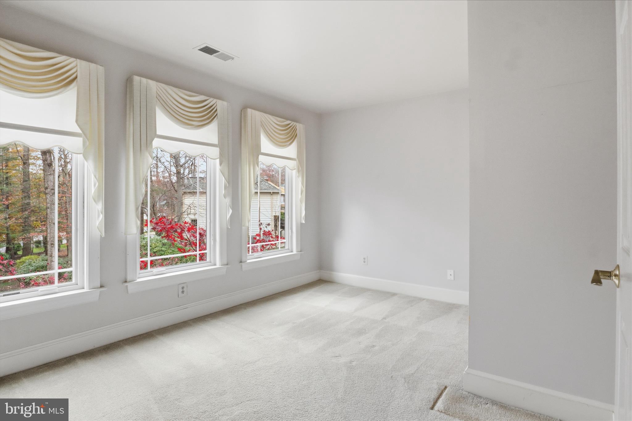 ARDMORE WOODS - Residential