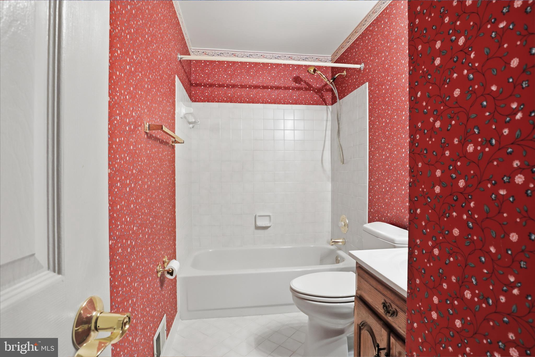 ARDMORE WOODS - Residential