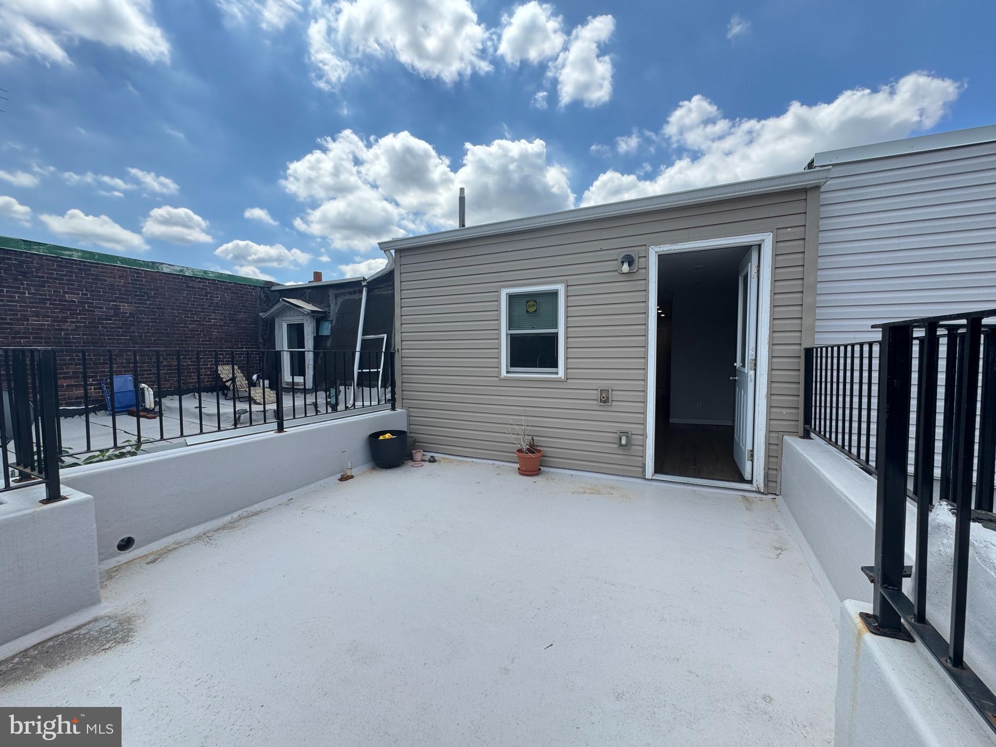Photo 1 of 12 — 255 S 44TH STREET 4, PHILADELPHIA, PA 19104