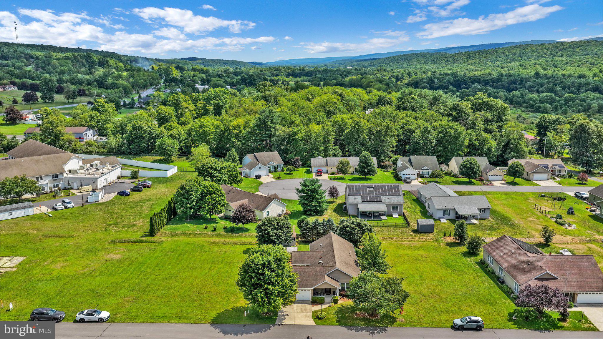 13 BEAUTY MARY WAY