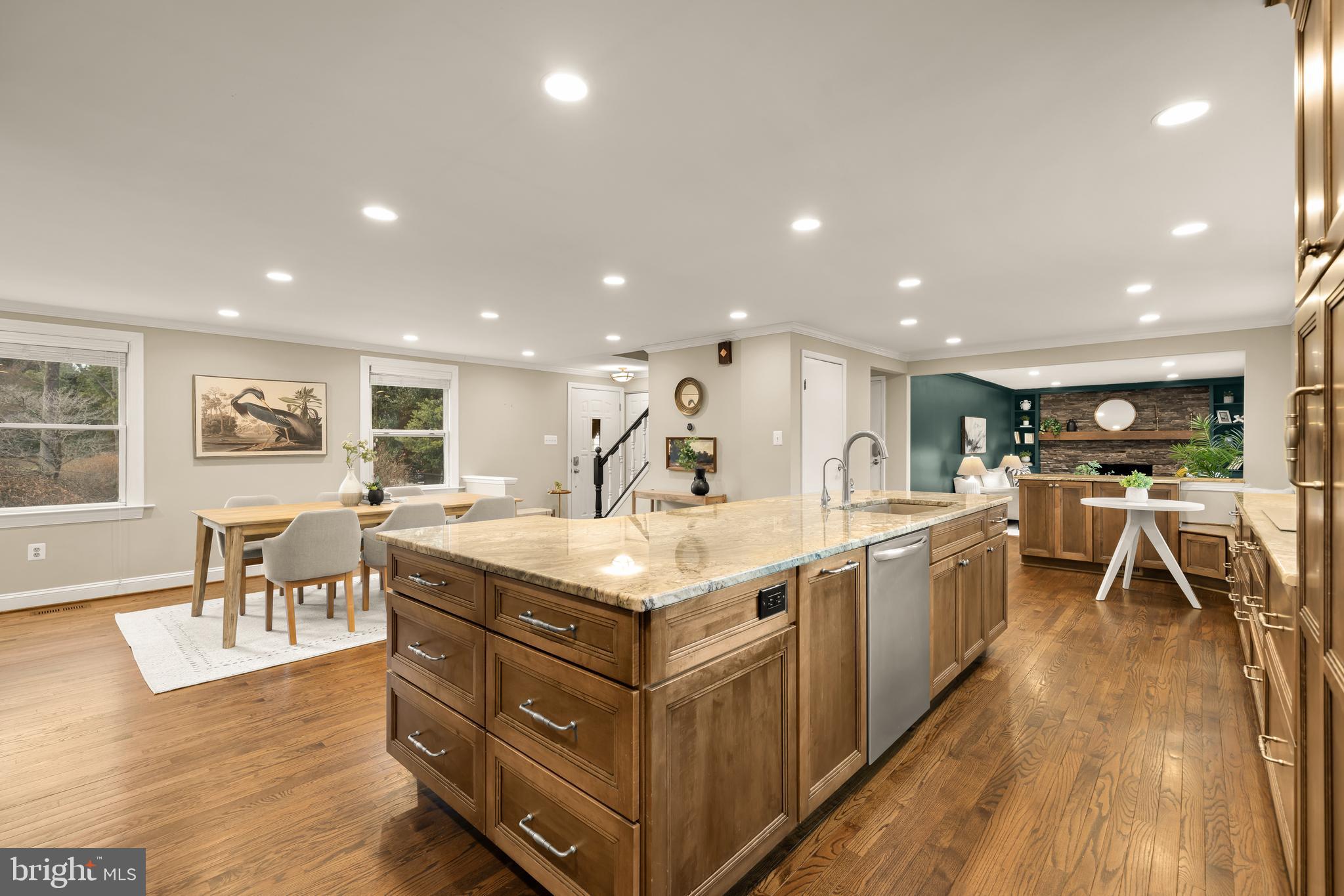 LEXINGTON ESTATES - Residential