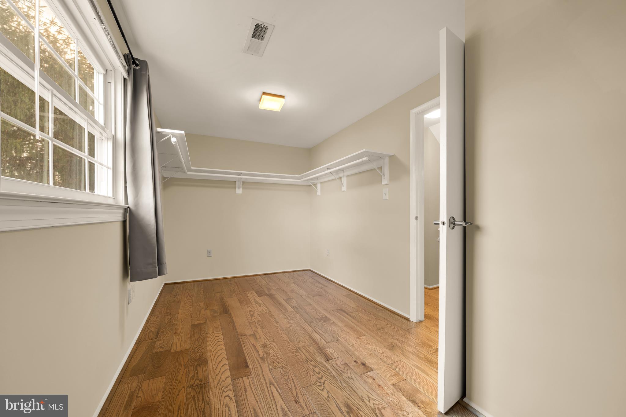 LEXINGTON ESTATES - Residential