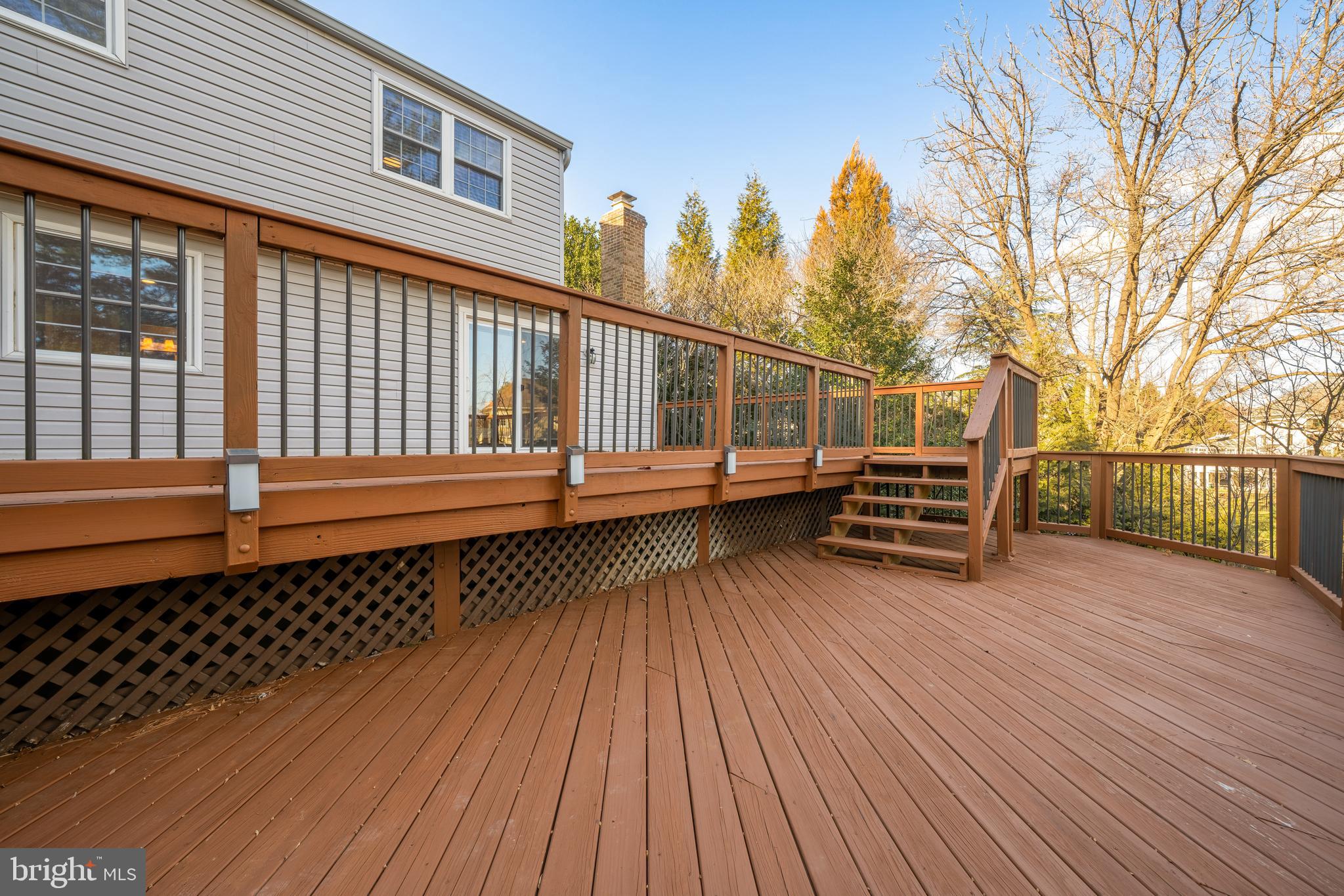 LEXINGTON ESTATES - Residential