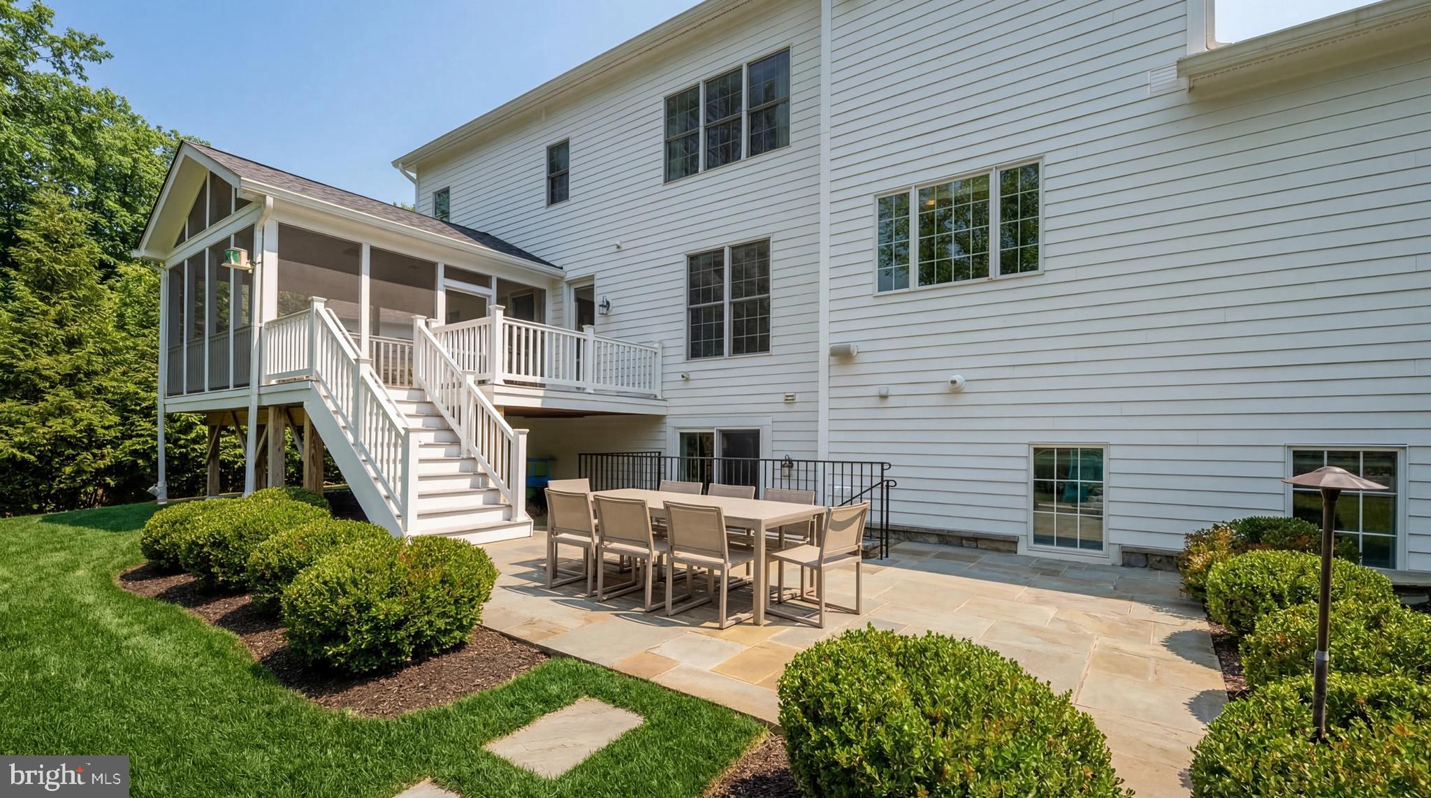 CHEVY CHASE - Residential