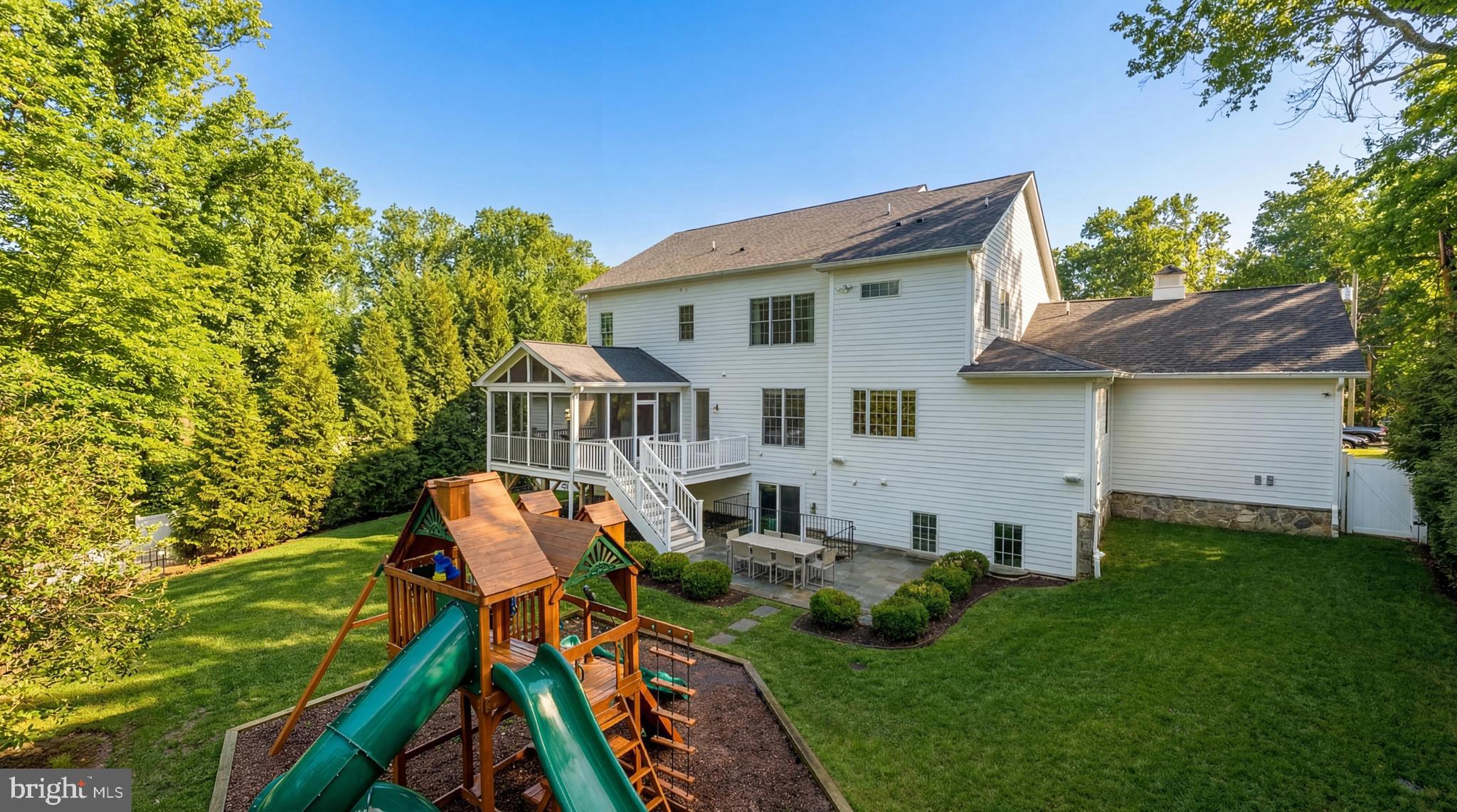 CHEVY CHASE - Residential