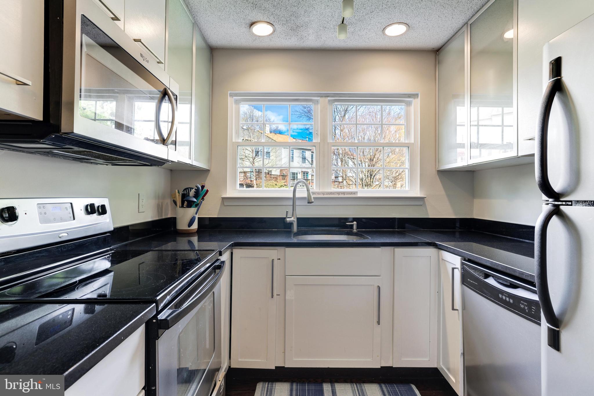 HEIGHTS AT PENDERBROOK - Residential