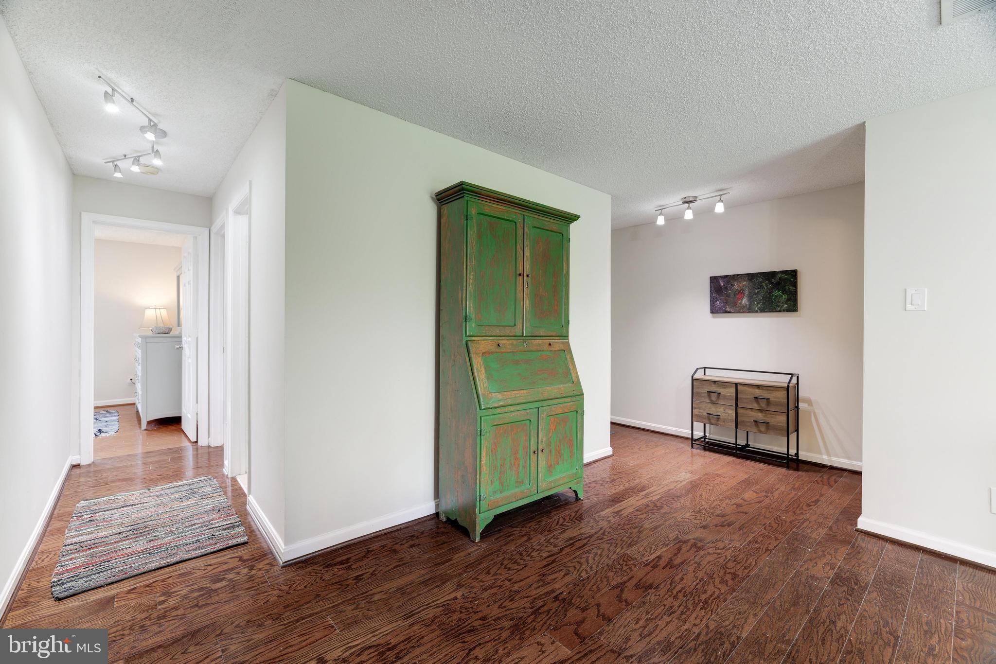 HEIGHTS AT PENDERBROOK - Residential