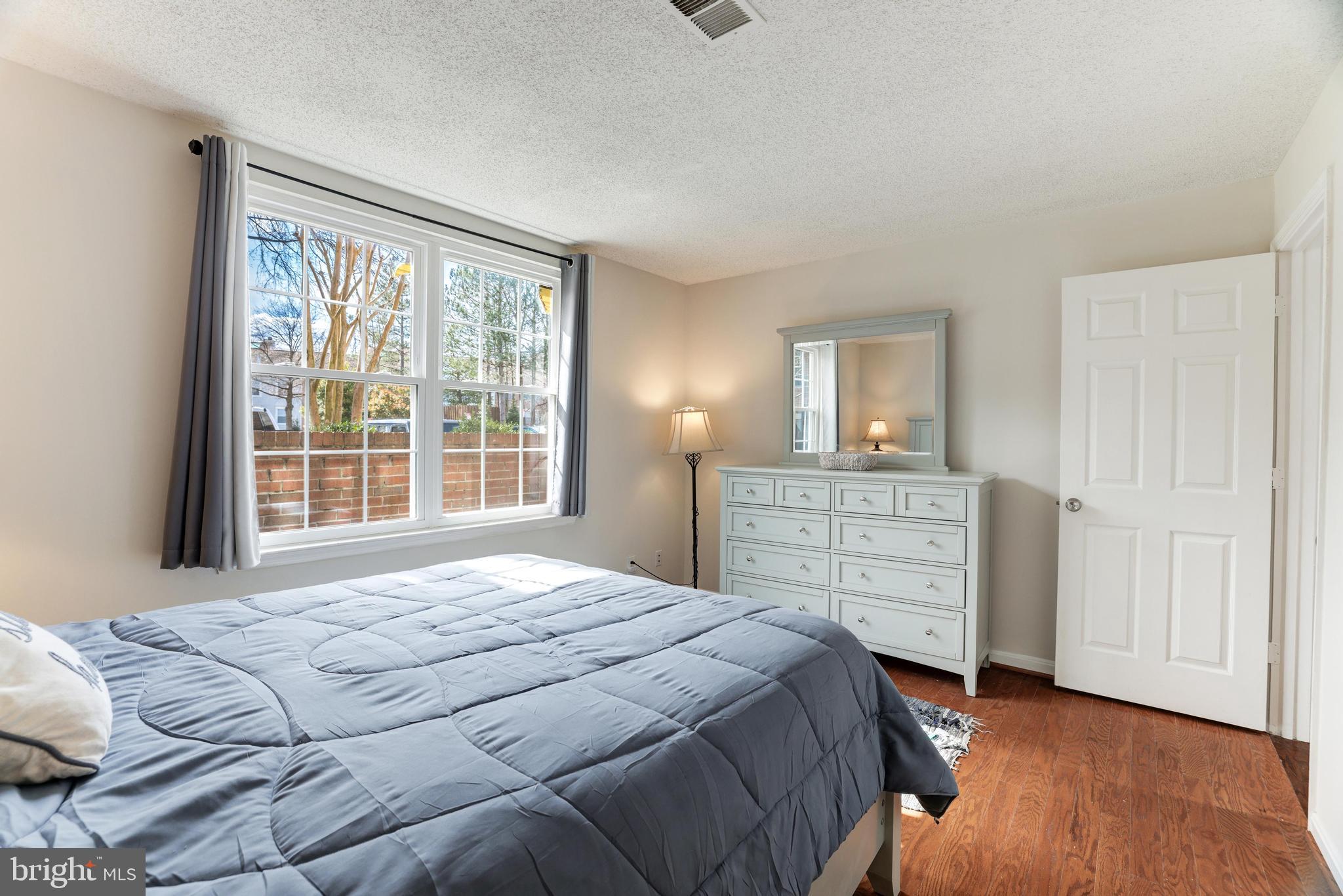 HEIGHTS AT PENDERBROOK - Residential