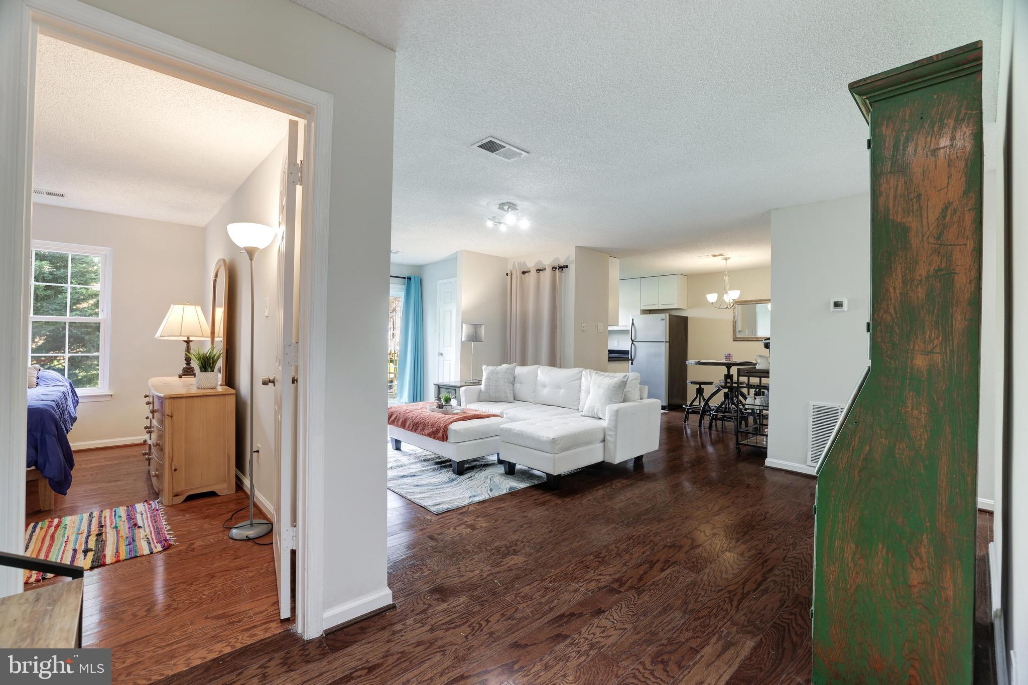 HEIGHTS AT PENDERBROOK - Residential