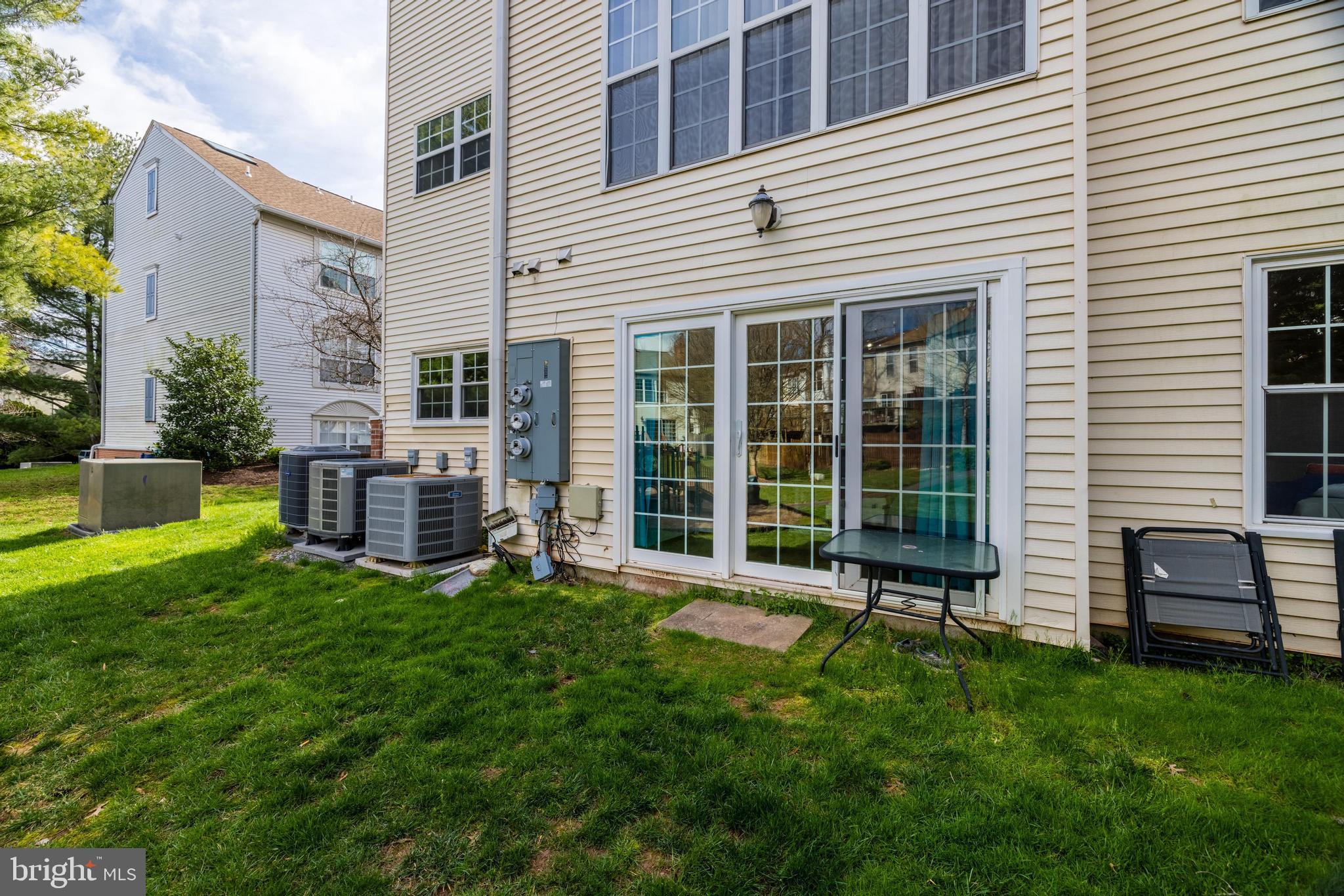 HEIGHTS AT PENDERBROOK - Residential