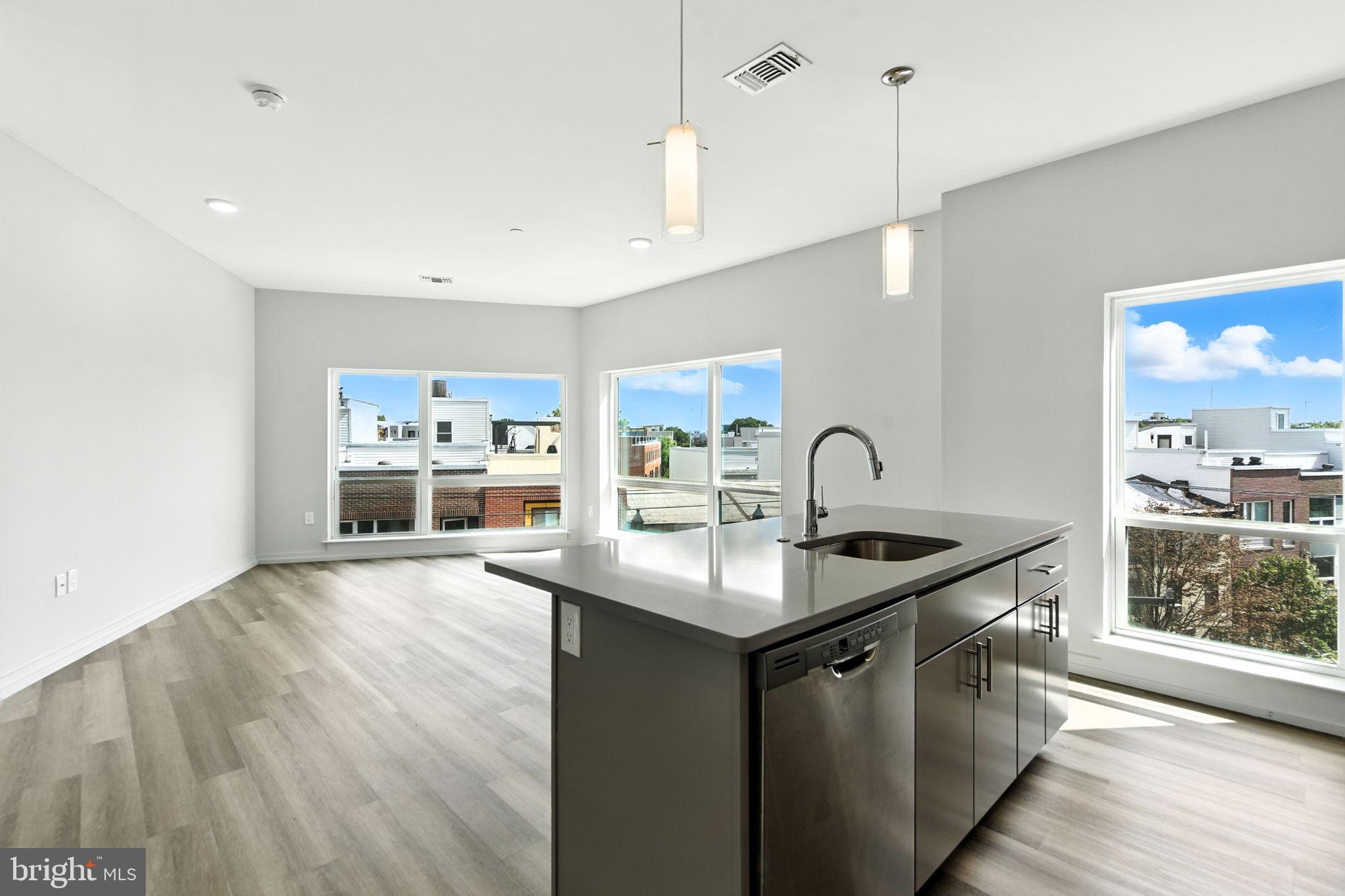 FISHTOWN - Residential Lease