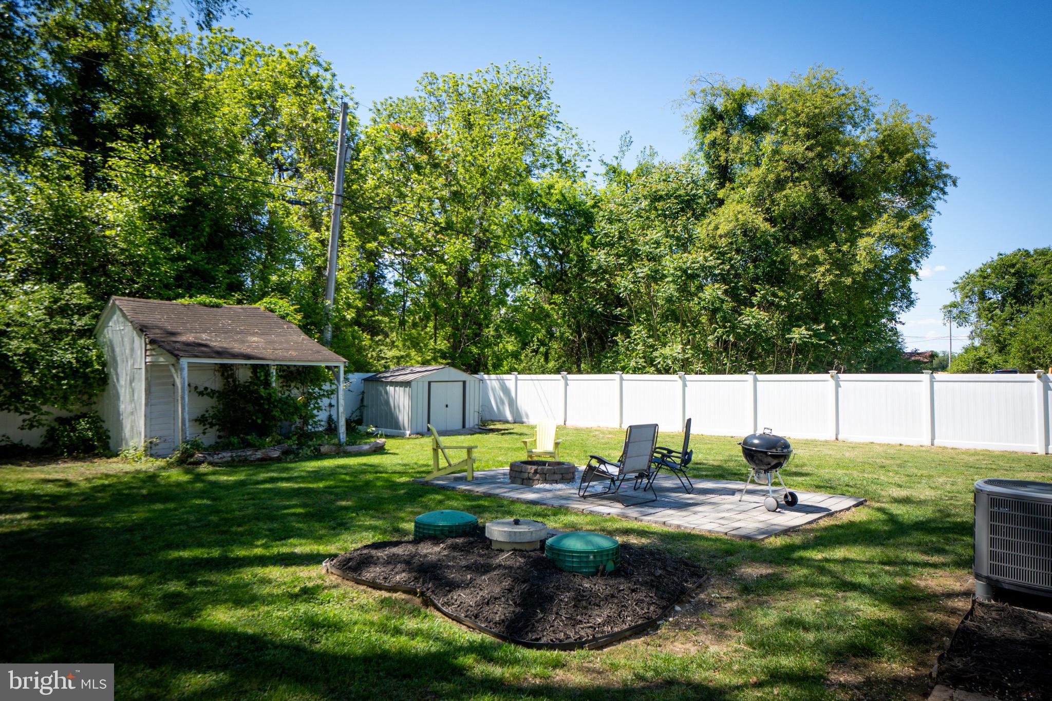 OLD CEDAR POINT SUB - Residential