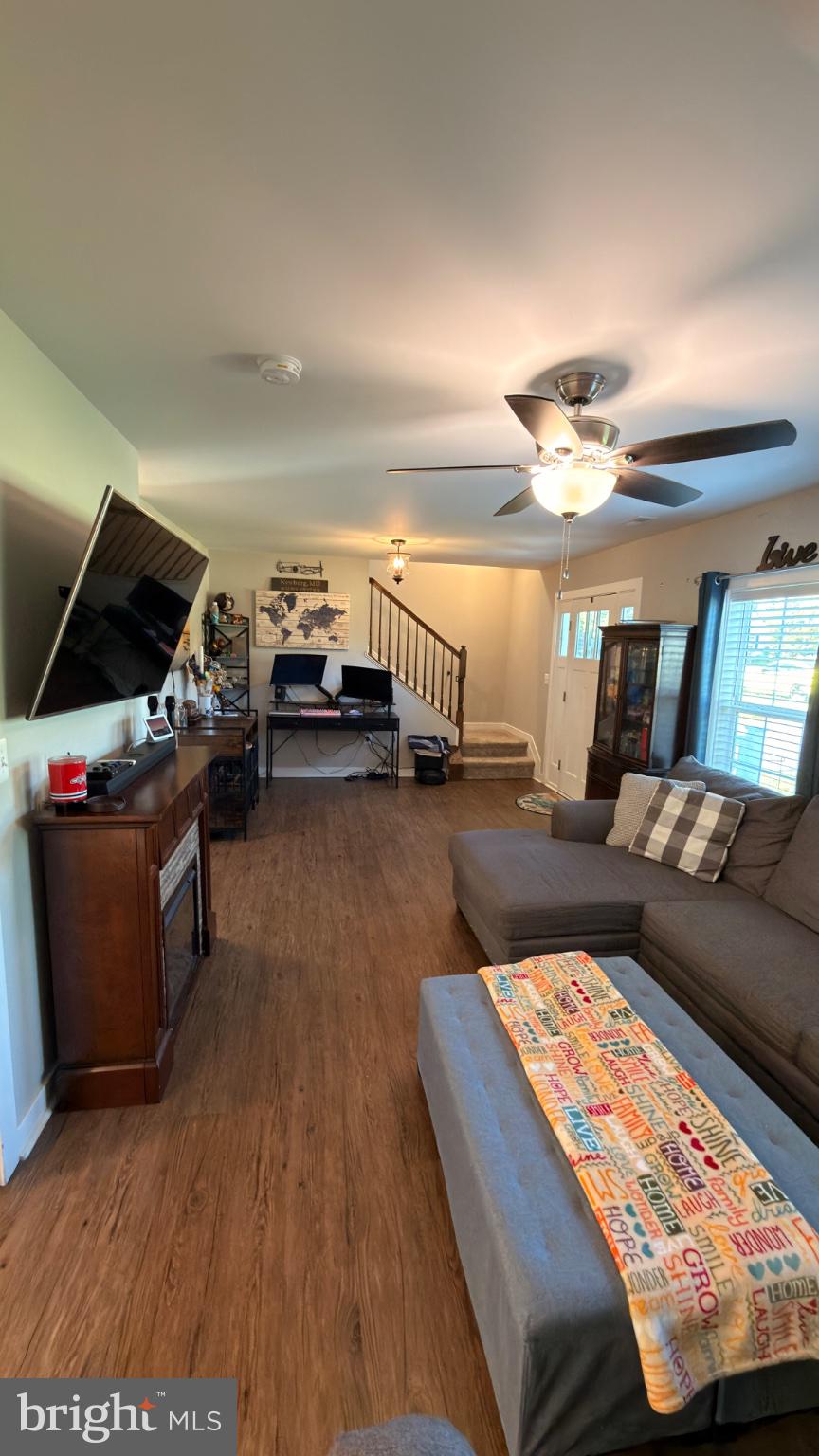 OLD CEDAR POINT SUB - Residential