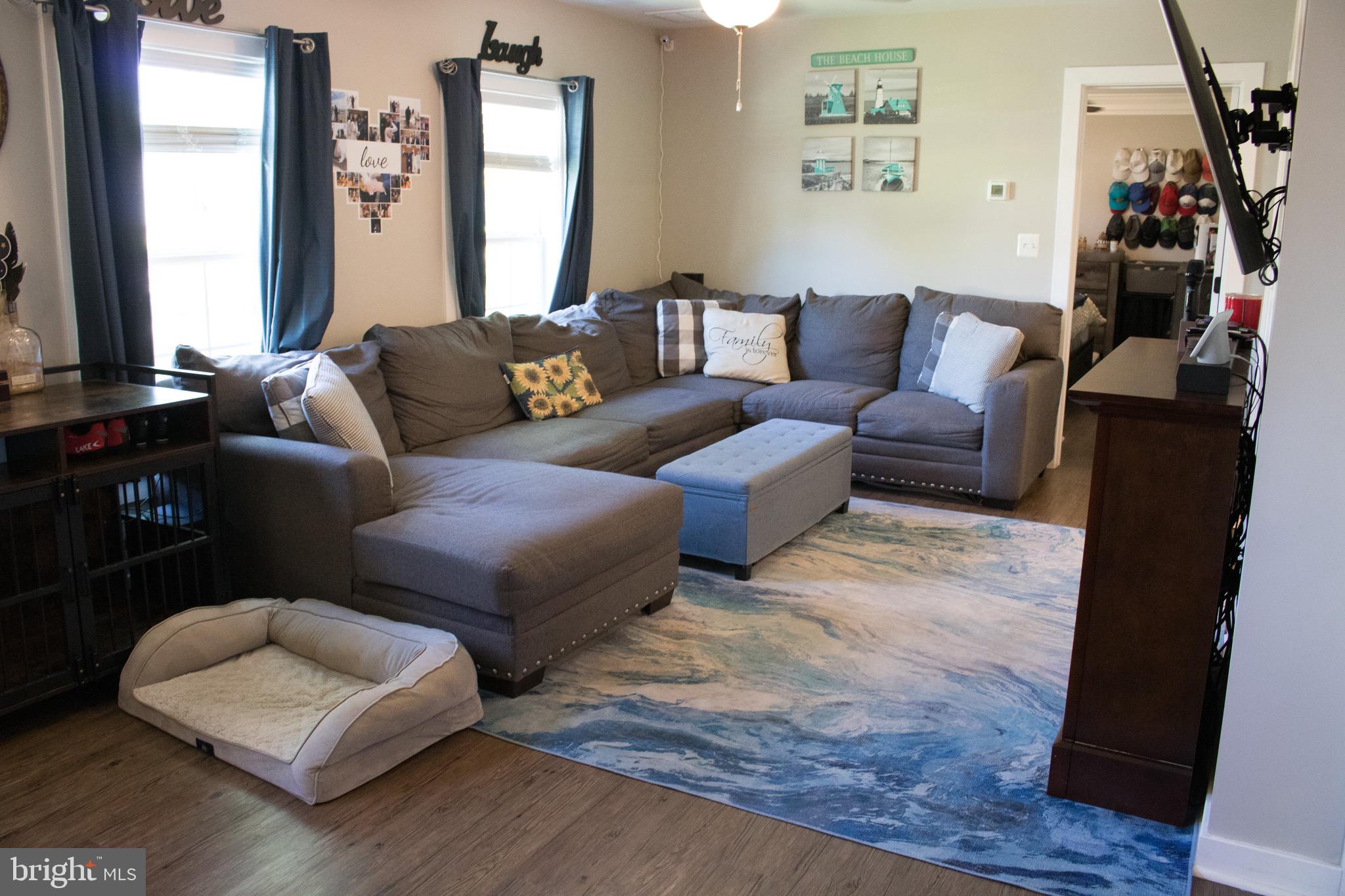 OLD CEDAR POINT SUB - Residential