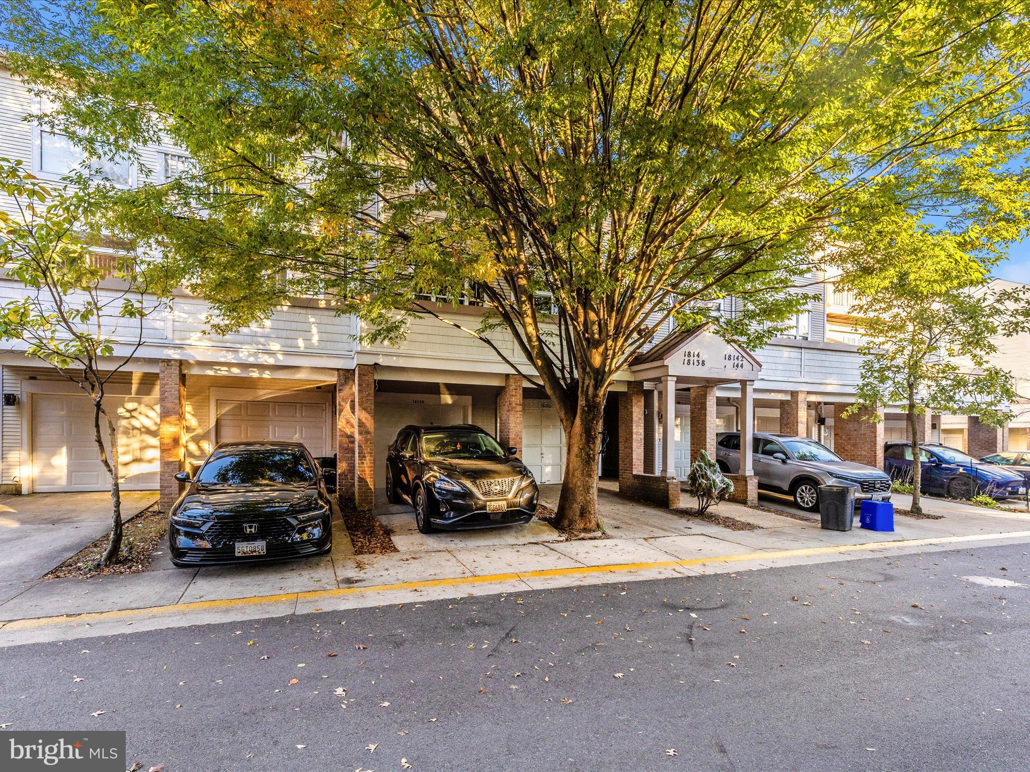 18138 ROYAL BONNET CIRCLE