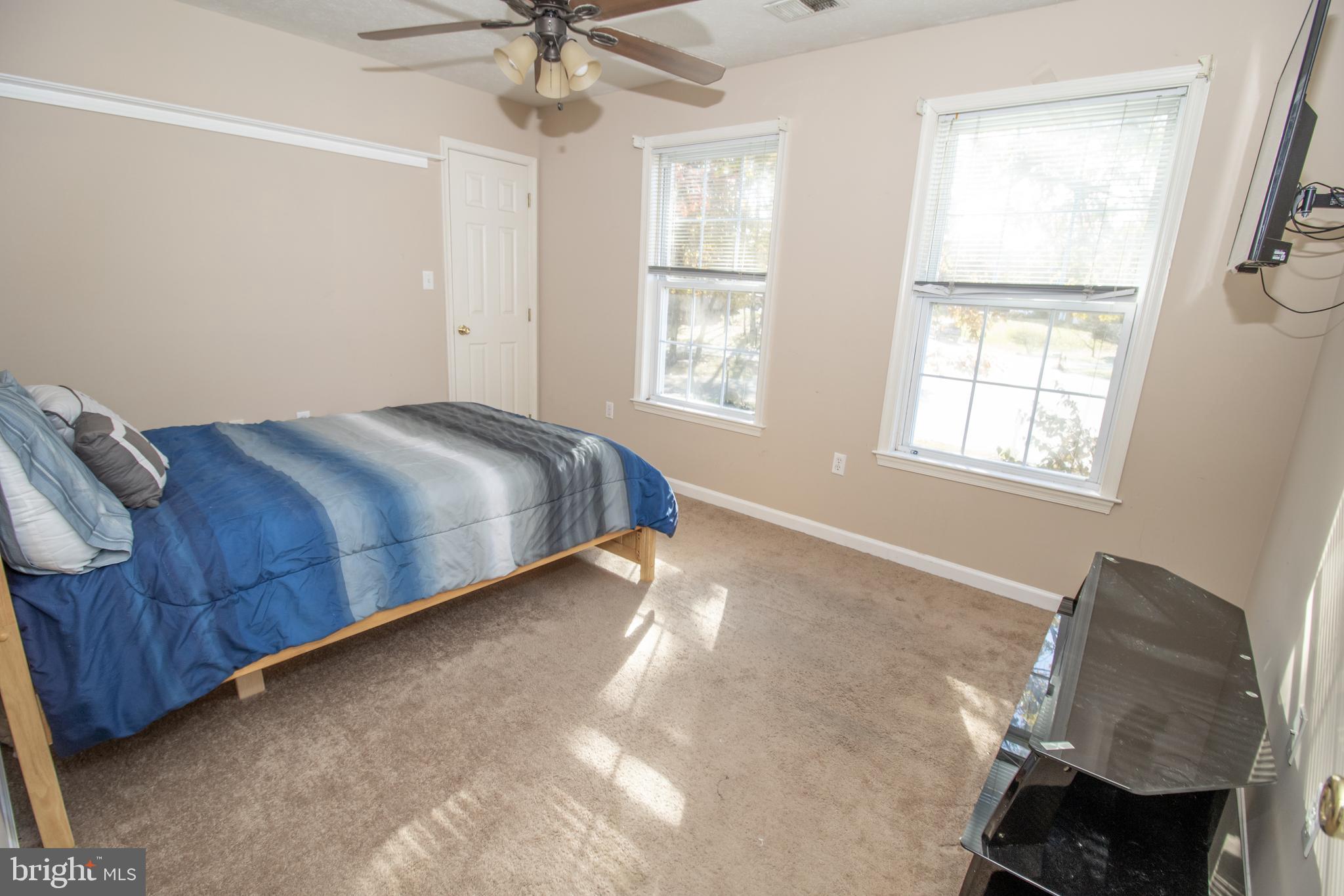 PIONEER HEIGHTS - Residential