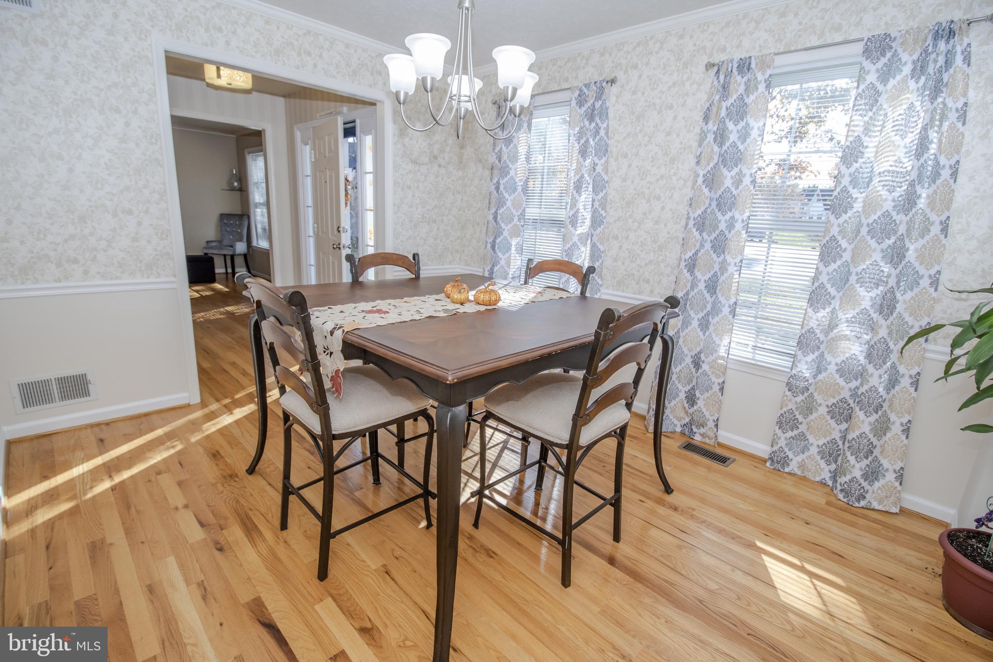 PIONEER HEIGHTS - Residential