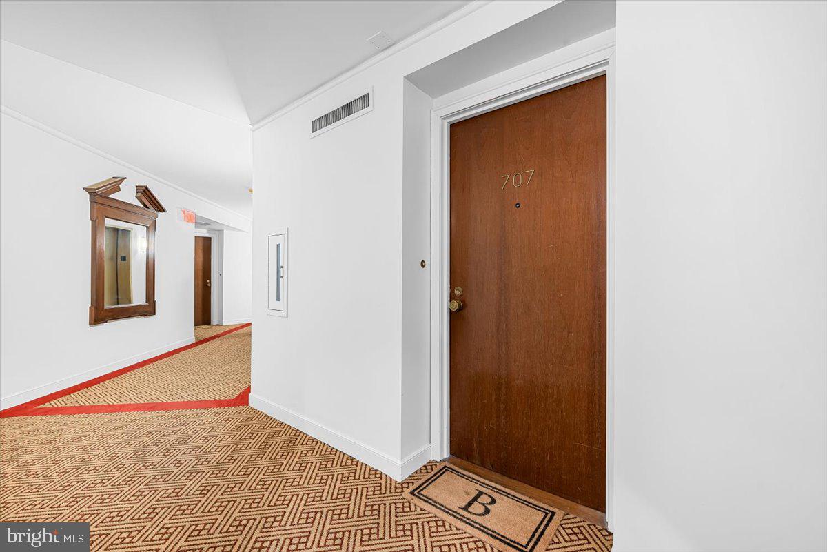 955 26TH STREET NW 707