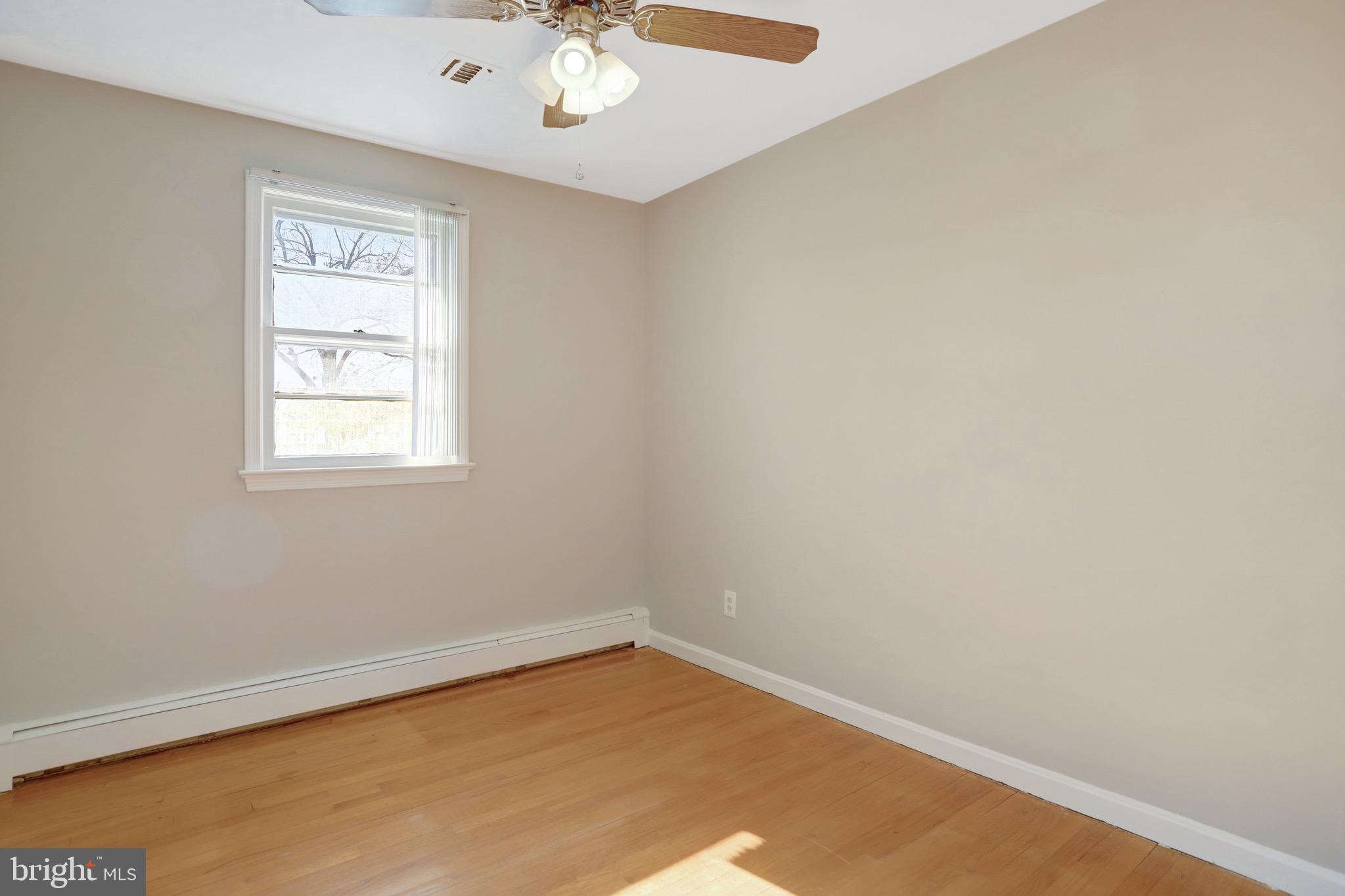 LIVINGSTON PARK - Residential