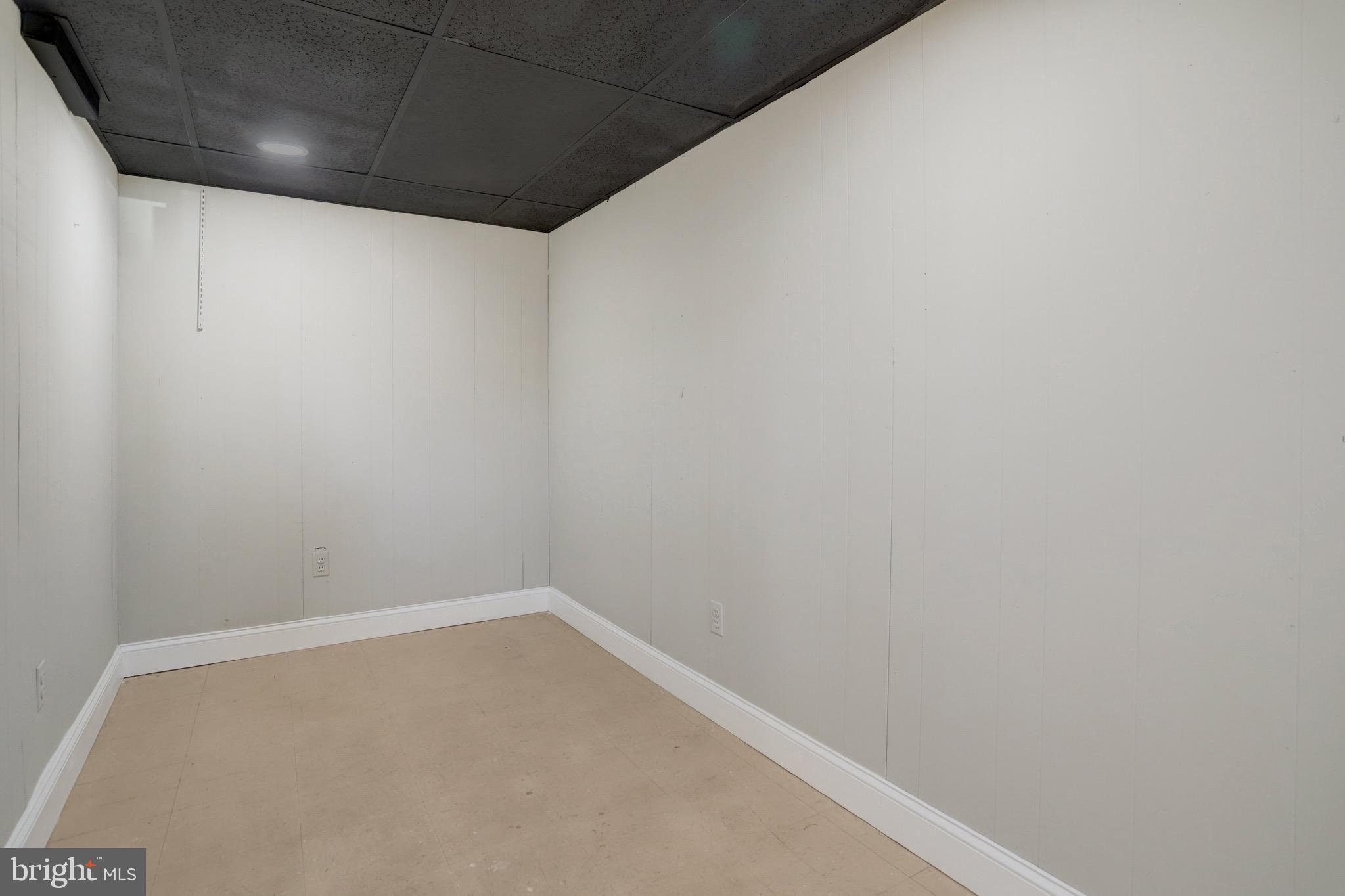 LIVINGSTON PARK - Residential