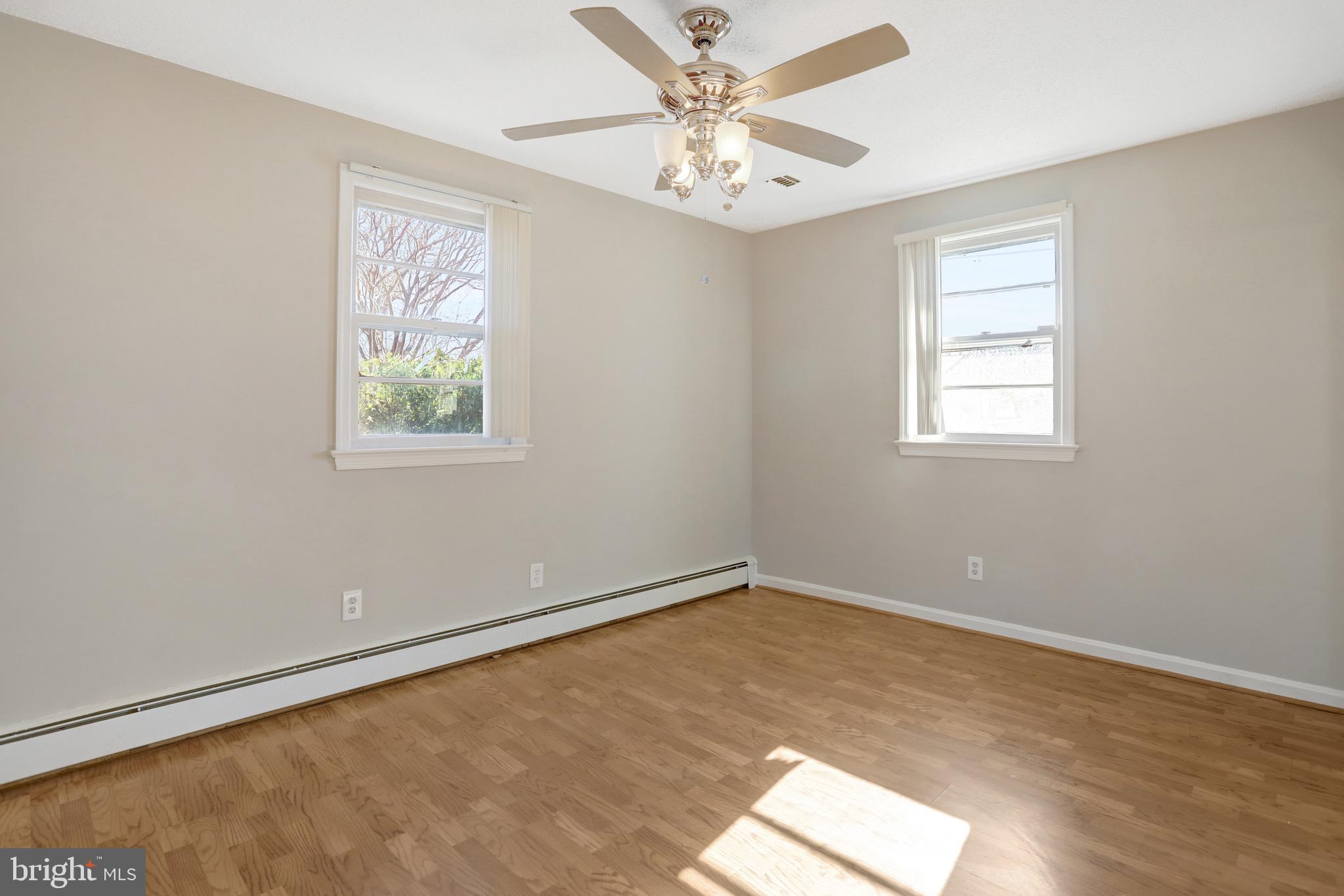 LIVINGSTON PARK - Residential