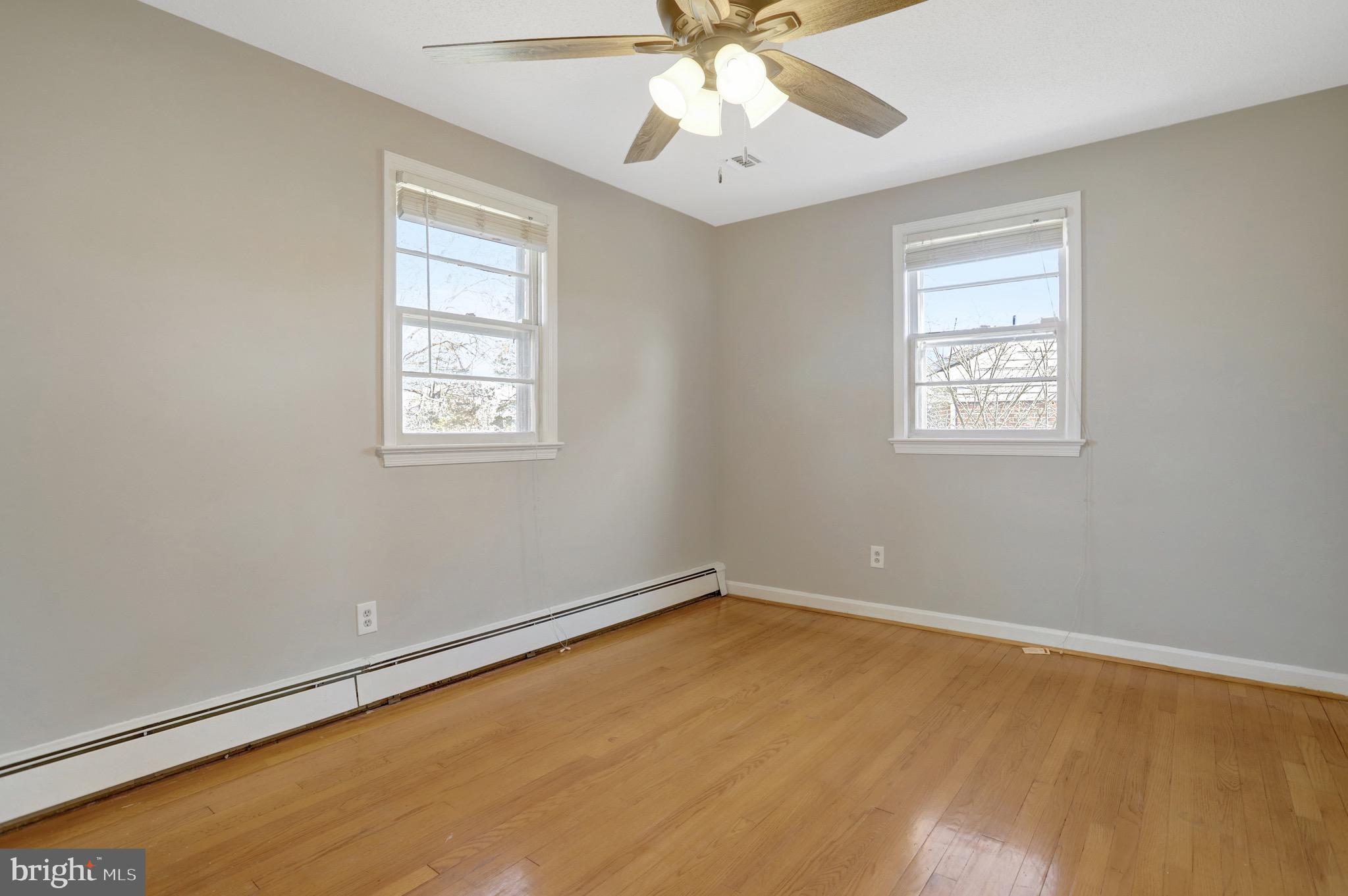 LIVINGSTON PARK - Residential